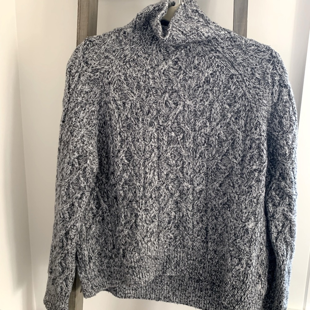 Vince wool/cashmere blend sweater